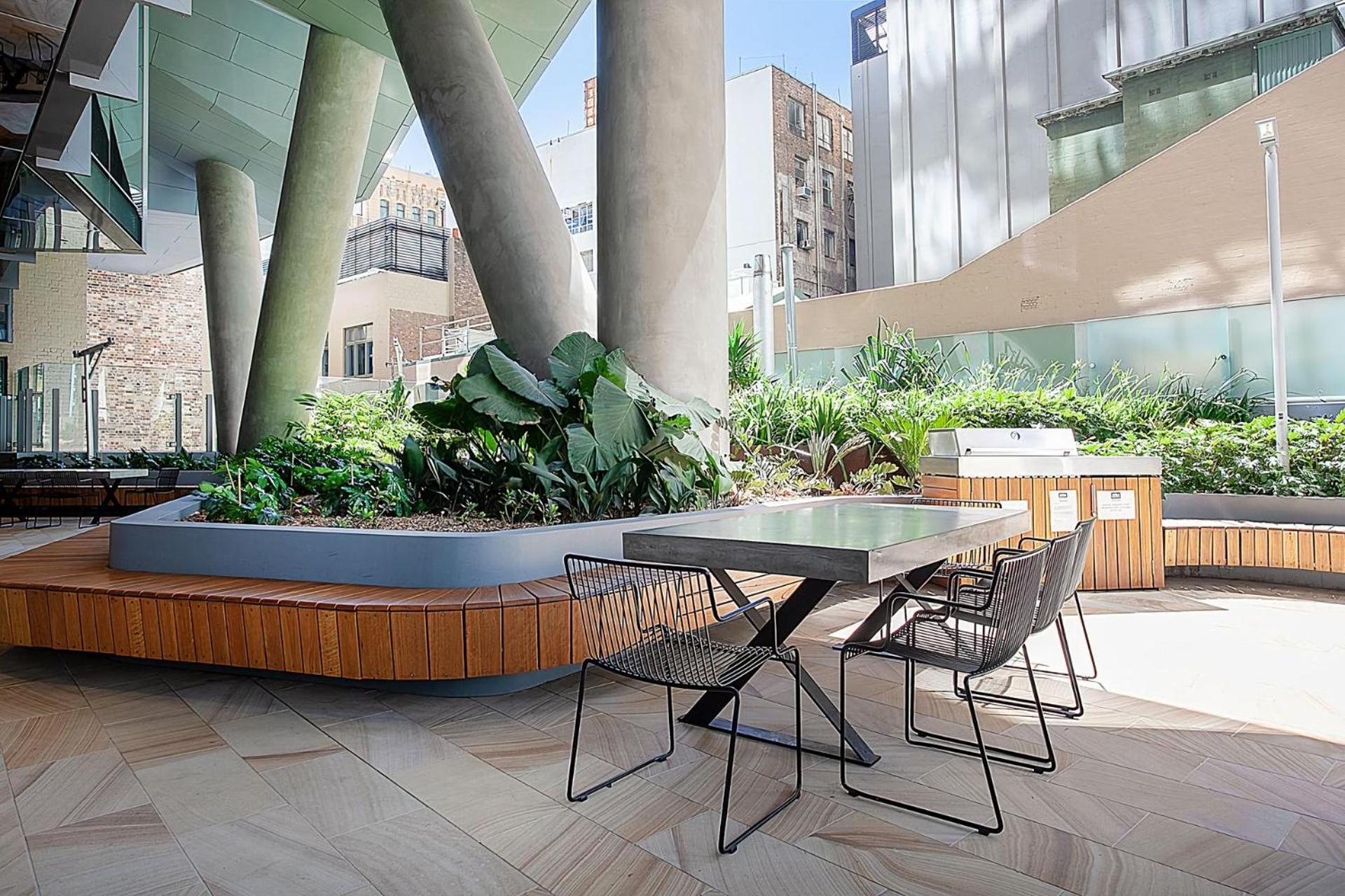 City High Sydney Buitenkant foto